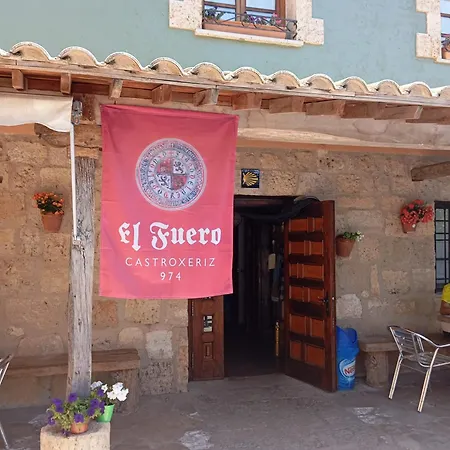 El Manzano 카스트로헤리츠